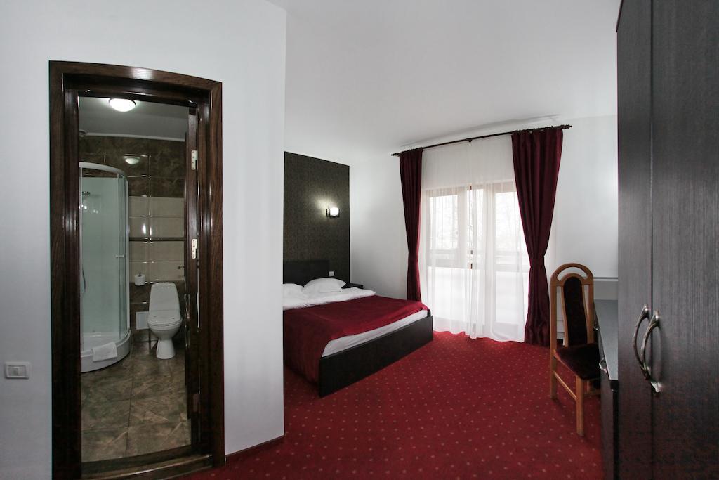 Hotel Rebis Braila Ngoại thất bức ảnh