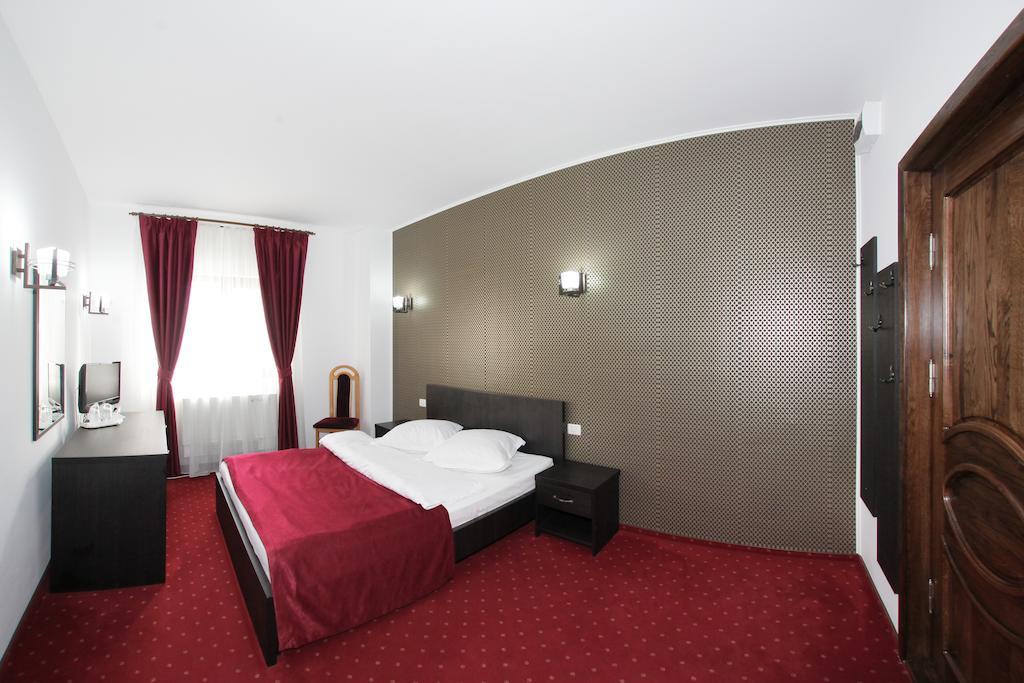 Hotel Rebis Braila Phòng bức ảnh